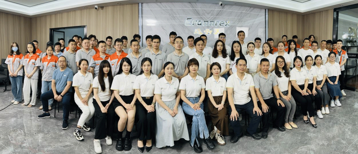 逸云天员工 逸云天员工