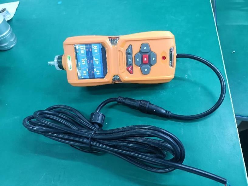 逸云天气体检测仪